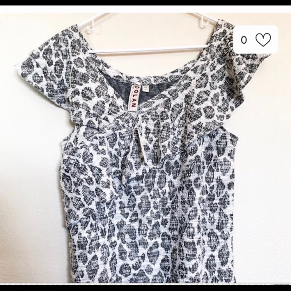 Anthropologie Dolan Savannah grey  ruffled blouse - Picture 15 of 15